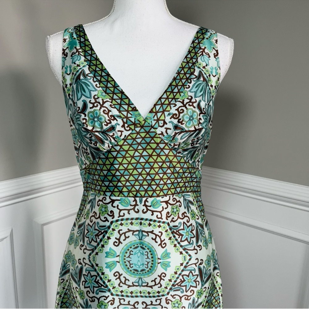 Nicole Miller 100% Silk MIDI Cocktail Dress Size 4 - Picture 2 of 8